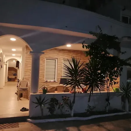 Apartments Almas-3