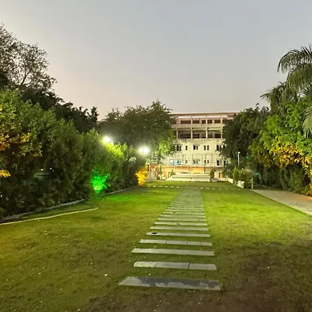 Hotel Royal Resort-3