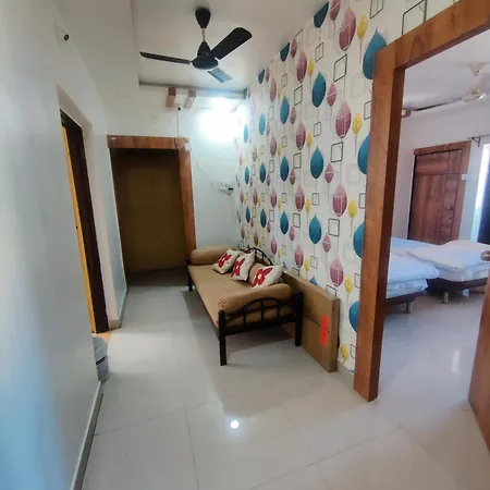 Gulmohar - By Mansi Service Apartment-2