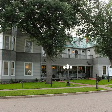 Woodbine Inn And Restaurant-2
