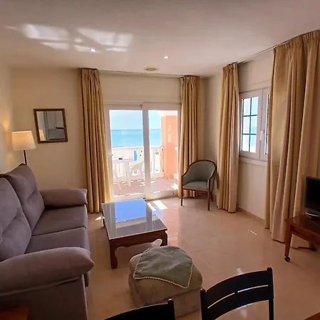 Lloyds Beach Club-2