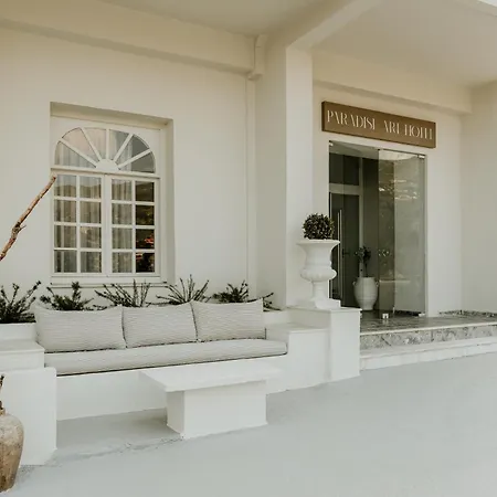 Paradise Art Hotel By Mr And Mrs White-3