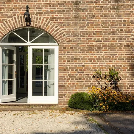 Schloss Hertefeld & Hertefeldhof-3