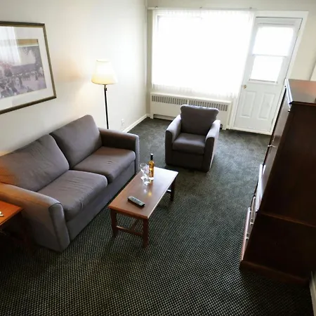 Beausejour Hotel Apartments/Hotel Dorval-2