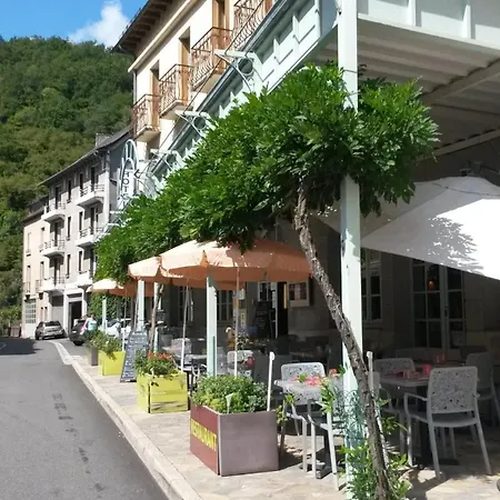 Hôtel Bar Aux Armes D'Estaing - KB HOTEL GROUP-2