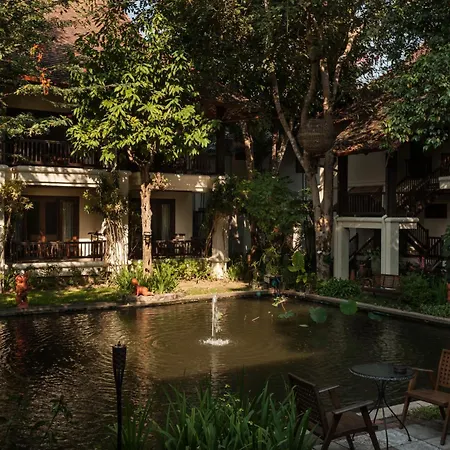 Lanna Dusita Riverside Boutique Resort-2