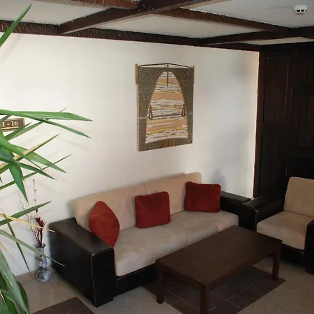 Apart Hotel Comfort-2