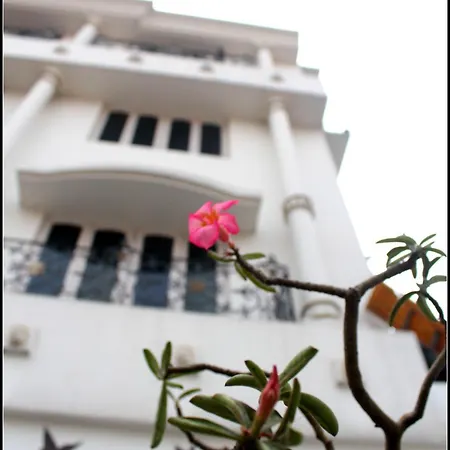 Georgian Inn-2