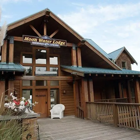 Moon Water Lodge-3
