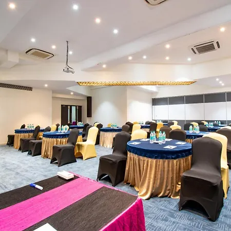 Akshaya Aura-3