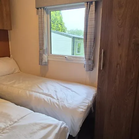 Excellent Static Caravan-2
