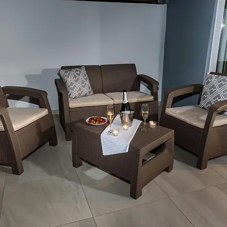 Amara Solar Living-3
