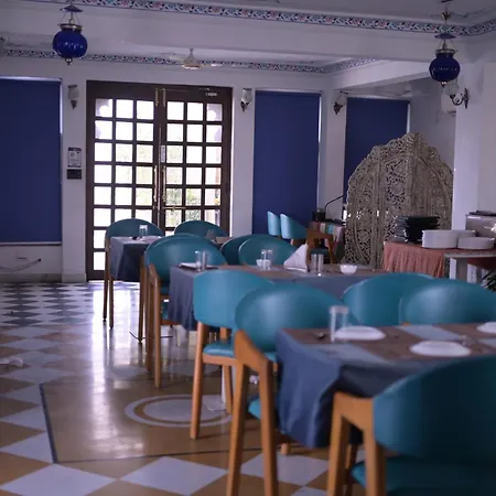 Hotel Darbargarh A Unit Of Khamma Ghani A Boutique Hotel-2