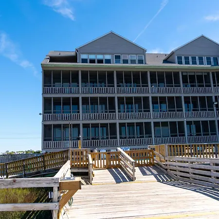 Sea Watch Inn At The Landing-3