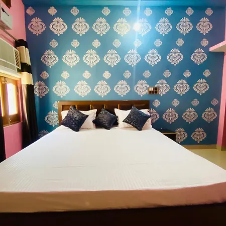 The Narayan Bhawan , Ramanuj Ashram ,Haridas Nagar ,Ramkot Ayodhya Ji-2