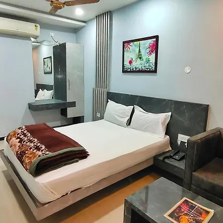 Hotel Jay-3