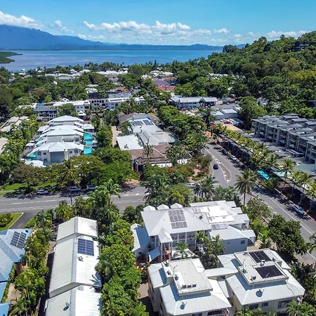Port Douglas Apartments - Adults Only Oasis-3