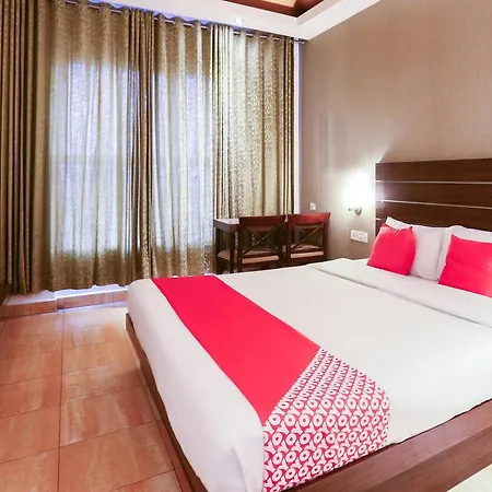 Super Collection O Skywalk Hotel-3