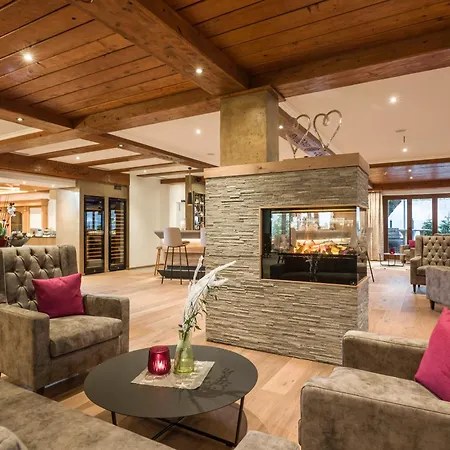 Hotel Waldfriede - Der Logenplatz im Zillertal-2