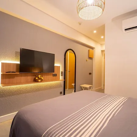 Hotel Club-E-2