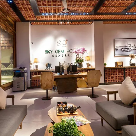 Sky Gem Central Hotel-3