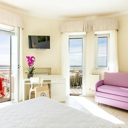 Hotel Lungomare-2