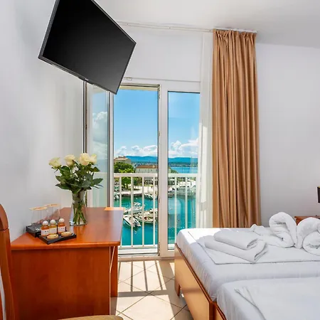 Hotel Adria-3
