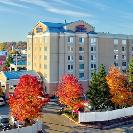 Fairfield Inn & Suites Woodbridge-2