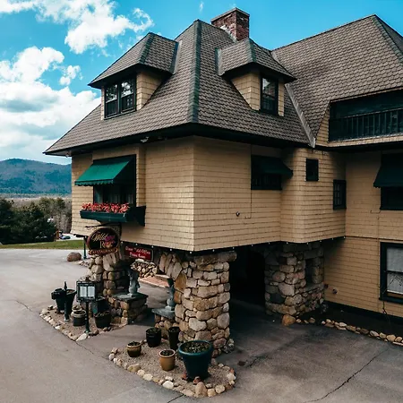 Stonehurst Manor Breakfast & Dinner Included-2
