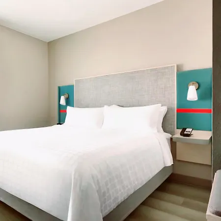 Americas Best Value Inn Providence-North Scituate-2