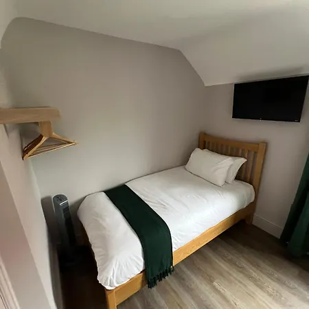 Beaumond Cross Inn-2
