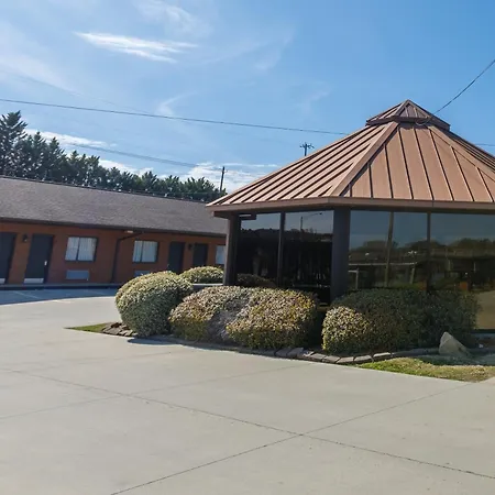Gadsden Inn And Suites-3