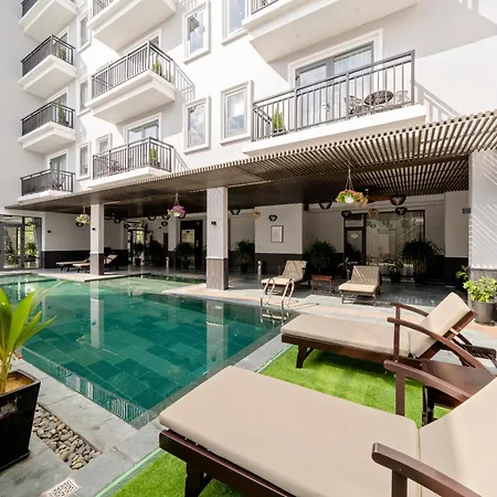Eco Lux Riverside Hotel & Spa-2