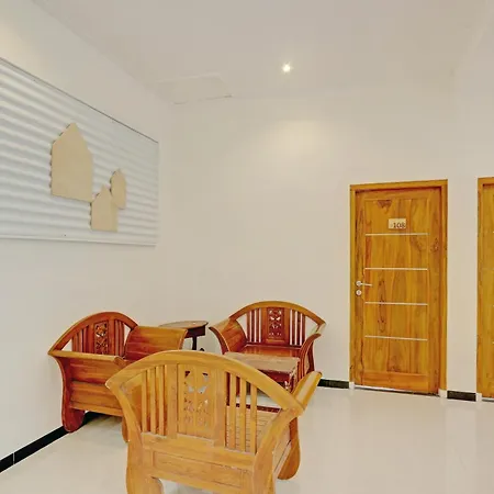OYO Capital O 90410 Griya Amanah Jajar Syariah-3