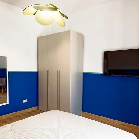 Susanna Boutique Home-2