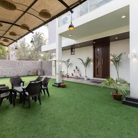 Aloha The Outhouse 5Bhk Swimming Pool Garden Villa-3