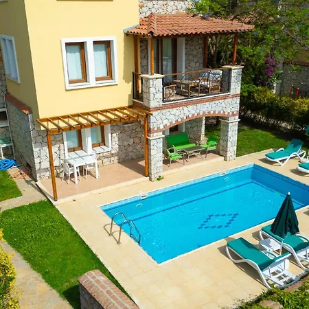 Perdikia Hill Hotel And Villas-3