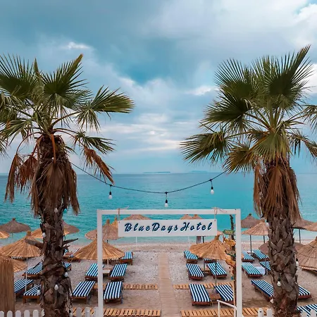Hotel Blue Days-2