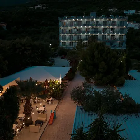 Hotel Blue Days-3