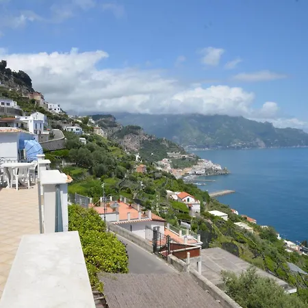 Amalfi Hills-3