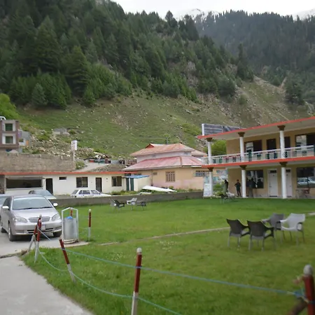 Hotel Pine Hills, Naran-2