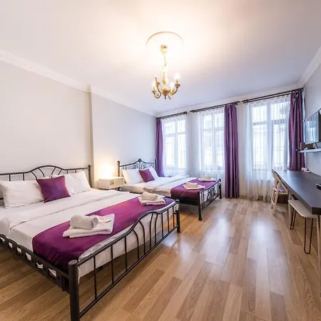 Hotel Suite By Frame-3