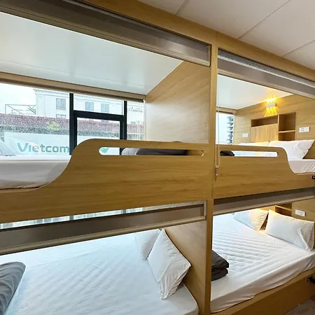 Hanoi Capsule Station Hostel-2