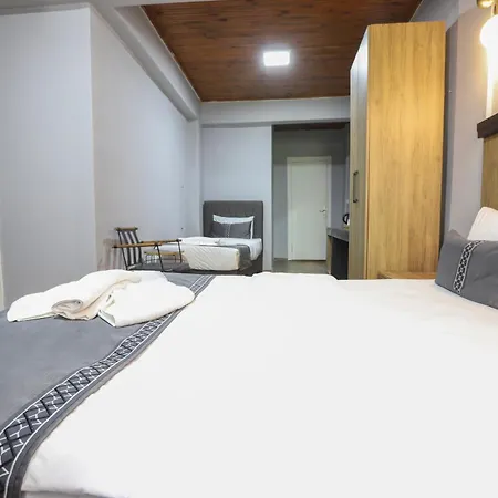 La Pera Suites-2