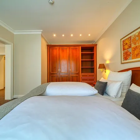 Parkhotel Am Glienberg By Fairway Hotels, Hotel Mit Pool Und Sauna-2