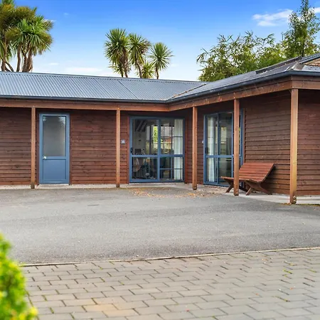Tasman Holiday Parks - Te Anau-3