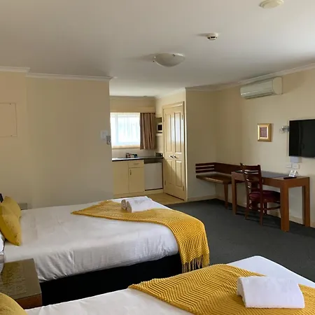 Armidale Pines Motel-2