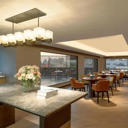 Marriott Executive Apartments Bangkok, Sukhumvit 50-3