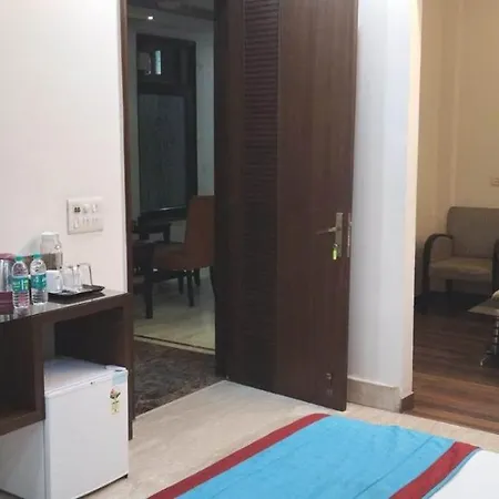 Evergreen Suites-3