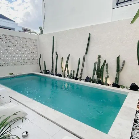 Escotel Tempekan Guest House-2